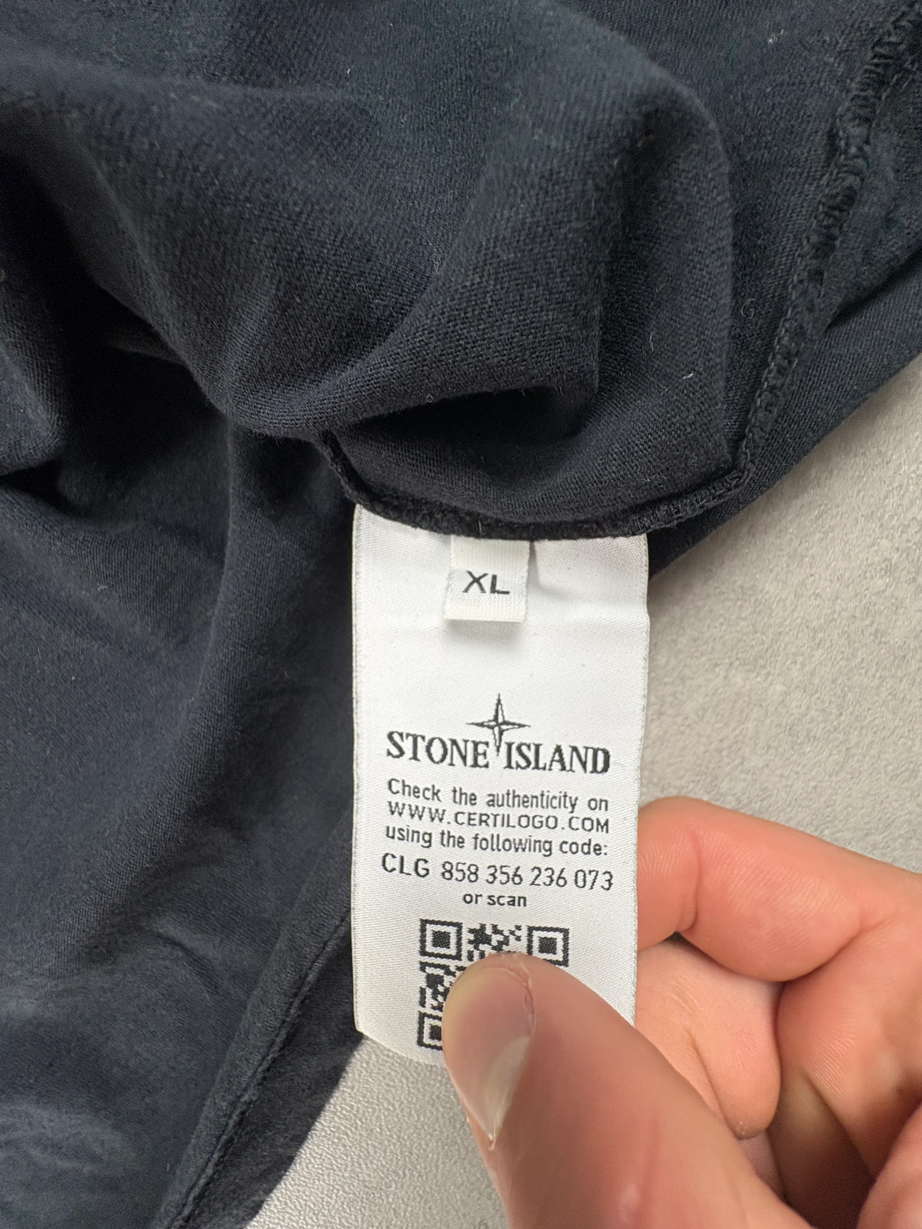 Stone Island T-Shirt (XL) - Image 5